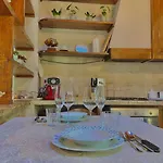 Сasa de vacaciones Casolare Del Maestrale - M&m House *